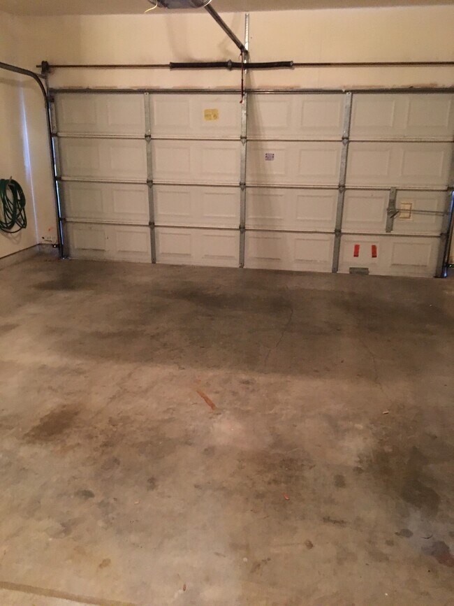 Photo - 6714 Montclair Dr Townhome