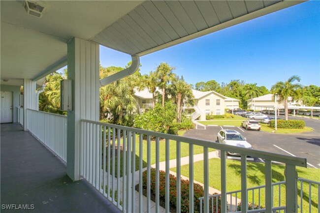 Foto del edificio - 28280 Pine Haven Way