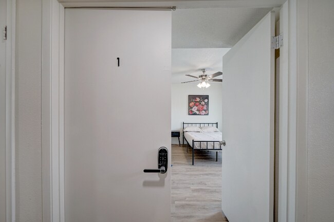 Foto del edificio - 2331 W Kathleen Rd