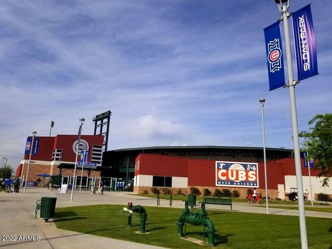 Foto del edificio - 712 N Santa Barbara