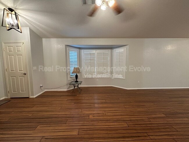 Foto del edificio - 16036 N 11th Ave