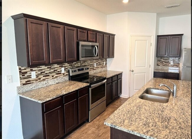 Building Photo - 896 Orchid Grove Blvd