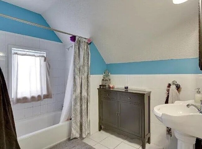 Foto del edificio - 4101 38th Ave S