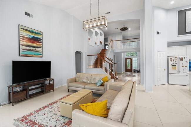 Building Photo - 23707 Hackberry Dr