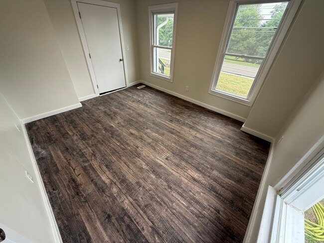 Foto del edificio - 40 Maple Ln