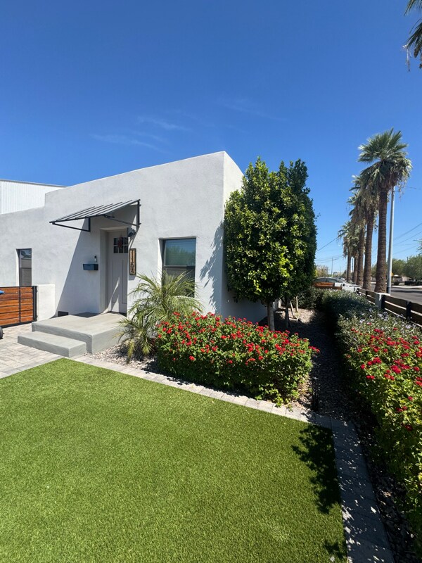 Foto principal - 1154 E Roosevelt St