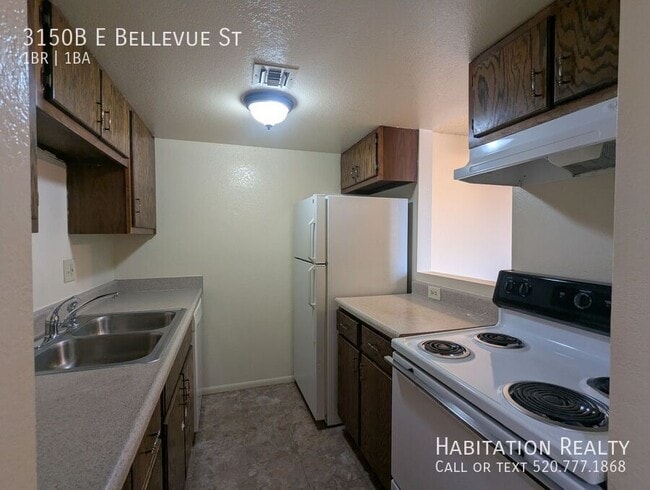 Building Photo - 3150 E Bellevue St