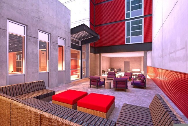 Foto del edificio - 1515 N Fremont St