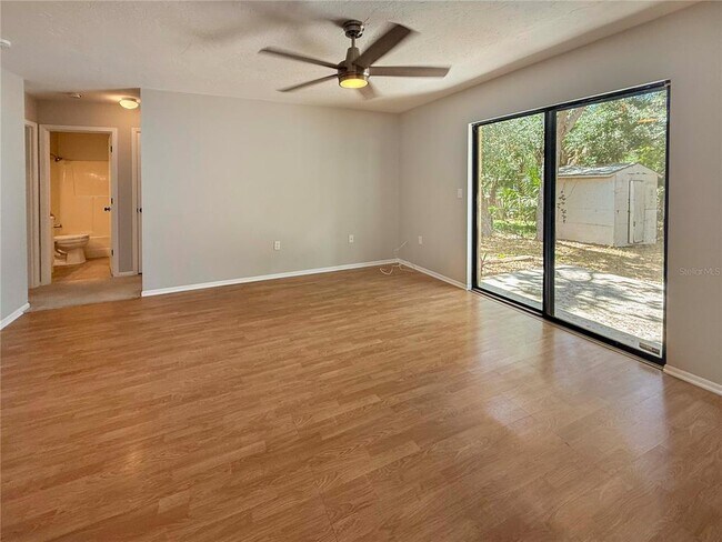 Foto del edificio - 2907 Lynnhurst St