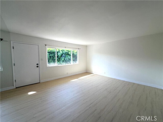 Foto del edificio - 11523 Menlo Ave