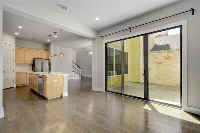 Foto del edificio - 3906 Tilley St