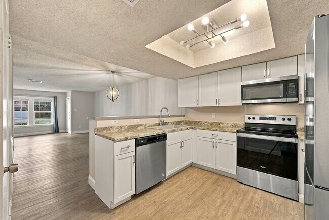 Building Photo - 7203 Timbercreek Dr