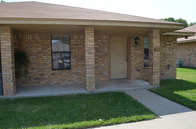 Foto del edificio - AFFORDABLE 2 BEDROOM DUPLEX IN HARKER HEIGHTS