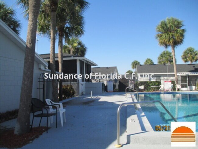 Foto del edificio - Osceola County    Community Pool