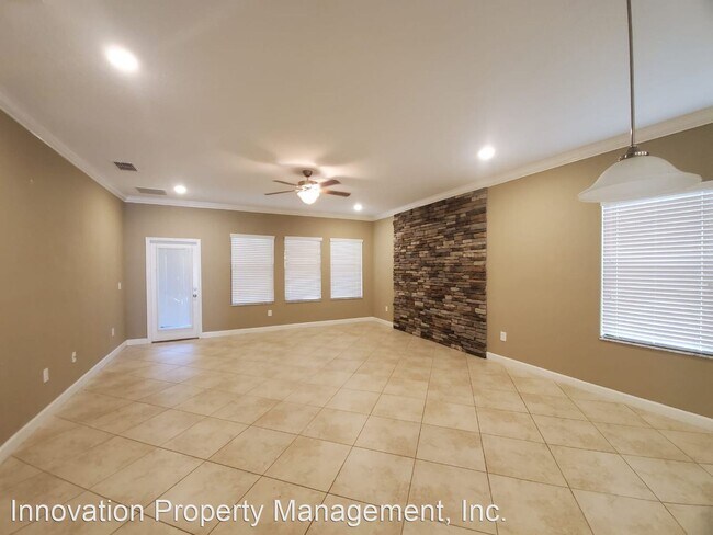 Foto del edificio - 5 br, 3.5 bath House - 7248 Penkridge Lane
