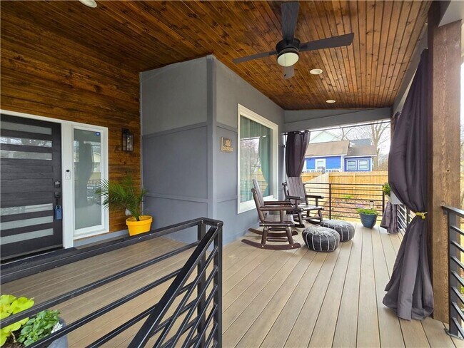 Foto del edificio - 1557 Foote St NE