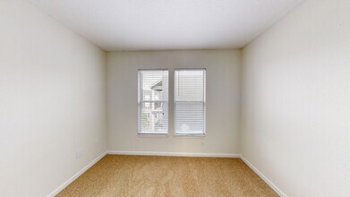 Interior Photo - The Vintage Lofts at West End
