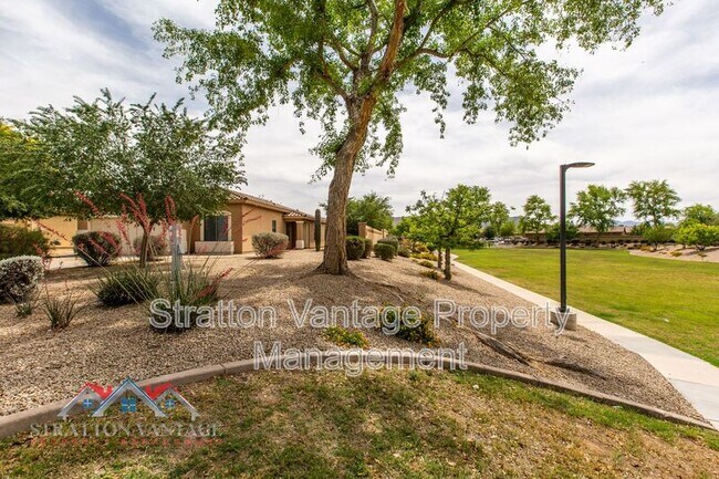 Building Photo - 2135 W Hasan Dr