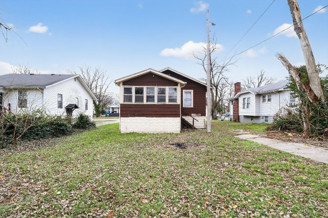 Photo - 830 N 83rd St House