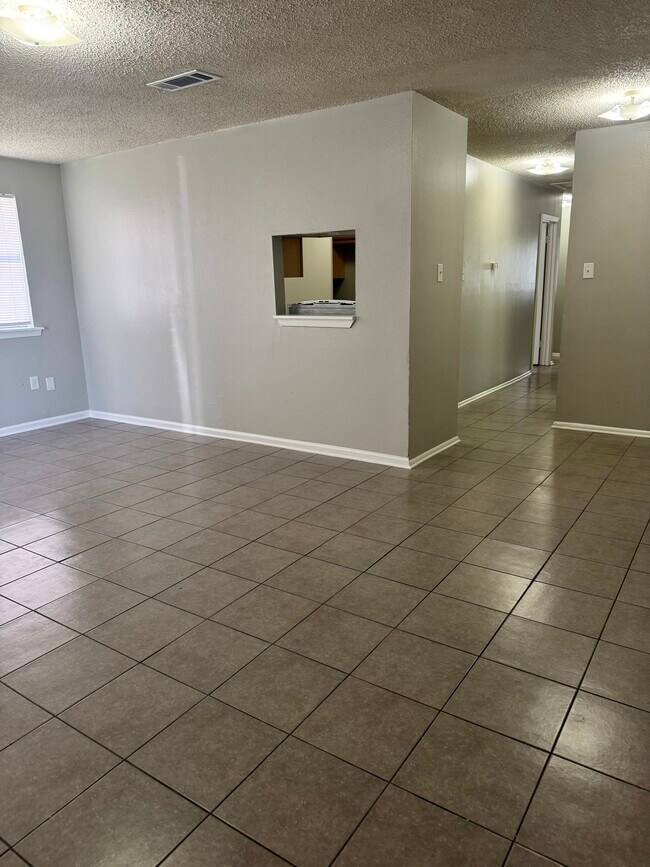 Foto del edificio - 708 24th St