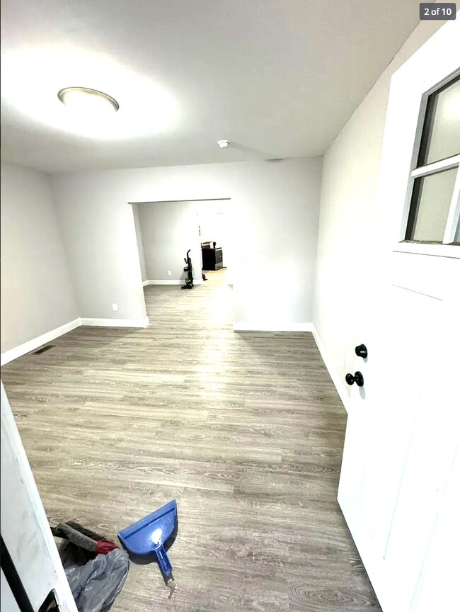 Foto del edificio - 1032 N Middle St