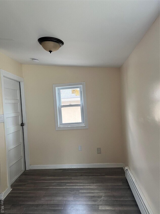 Foto del edificio - 32 Wellington St