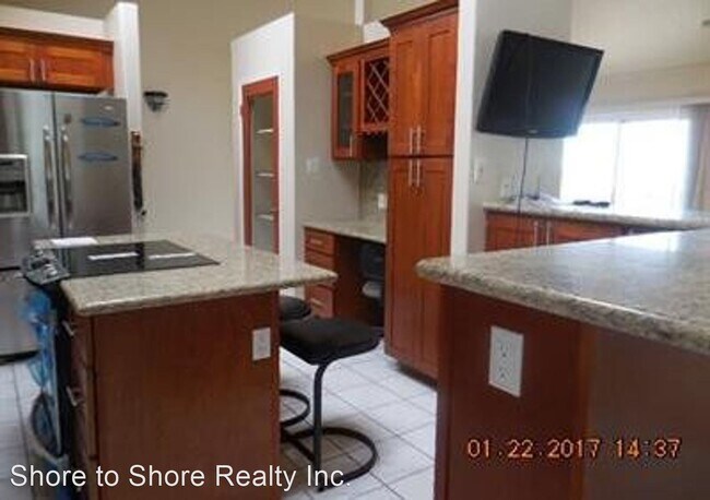 Building Photo - 3 br, 2 bath House - 1343 Kakae Place