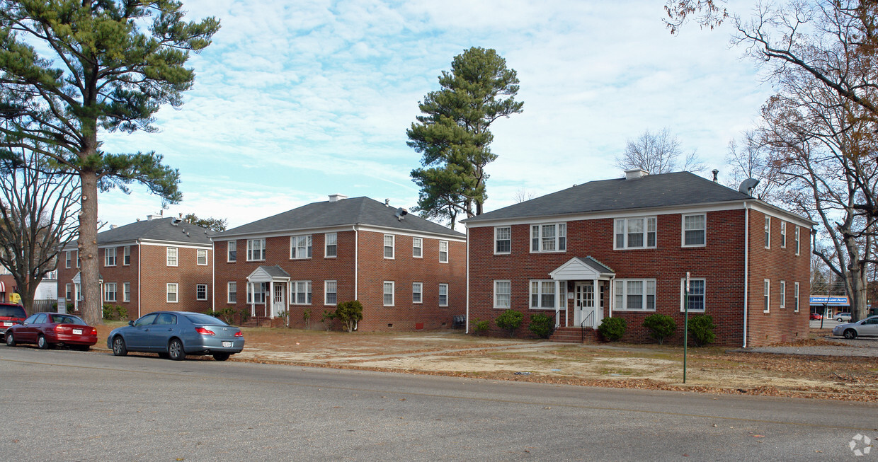 Building Photo - Wakefield Terrace Apartments