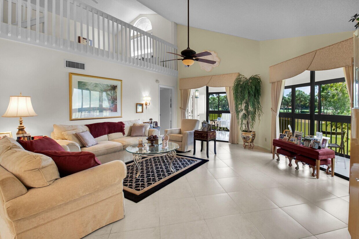 Foto principal - 7380 Clunie Pl