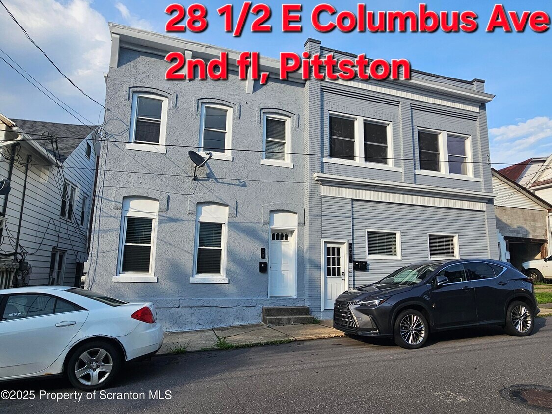 Foto principal - 28 1/2 E Columbus Ave