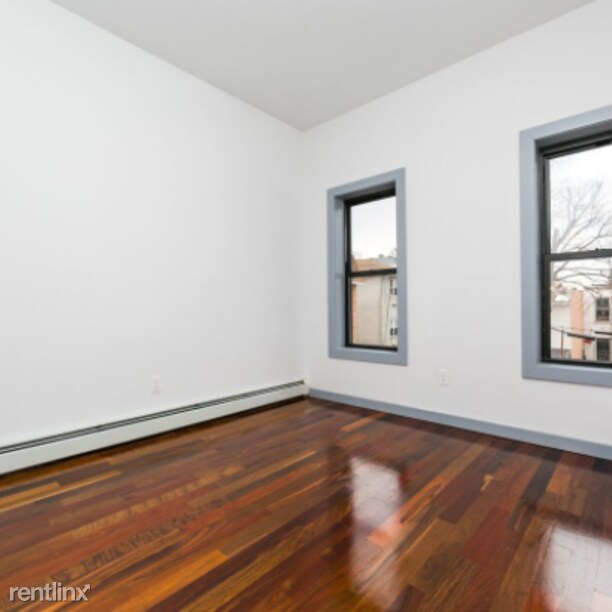 Building Photo - 420 Chestnut St