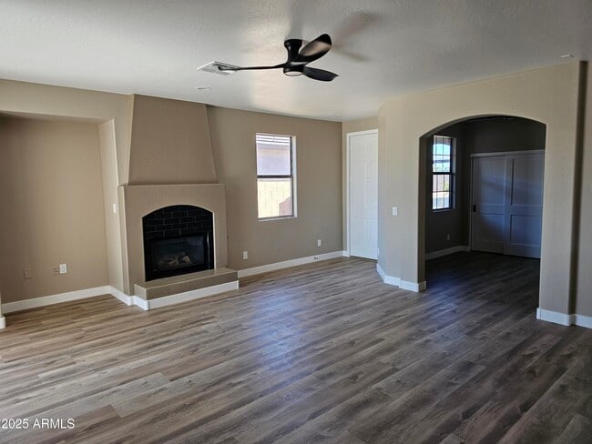 Building Photo - 14279 W Boca Raton Rd