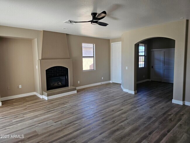 Foto del edificio - 14279 W Boca Raton Rd