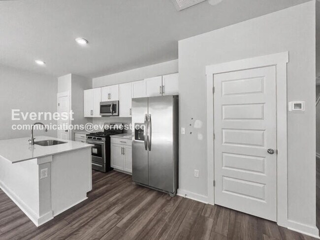 Foto del edificio - 2284 Robert Gwynne Dr