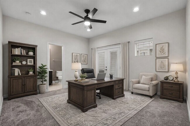 Building Photo - 403 N Nagle St