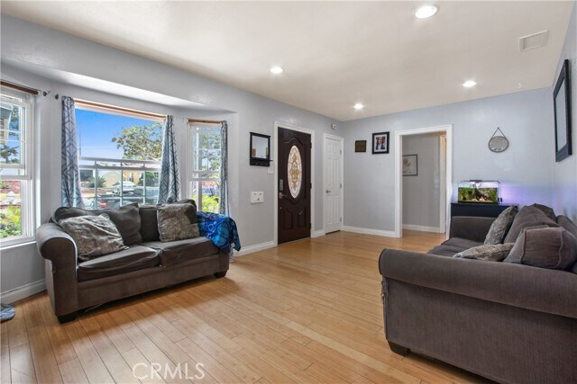 Building Photo - 11143 Ruthelen St