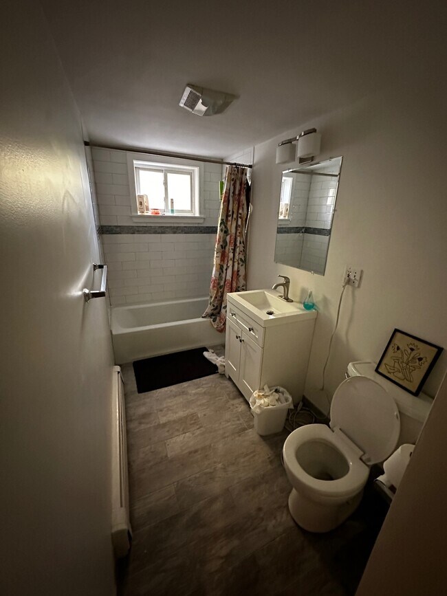 Foto del edificio - 45 Selkirk Rd