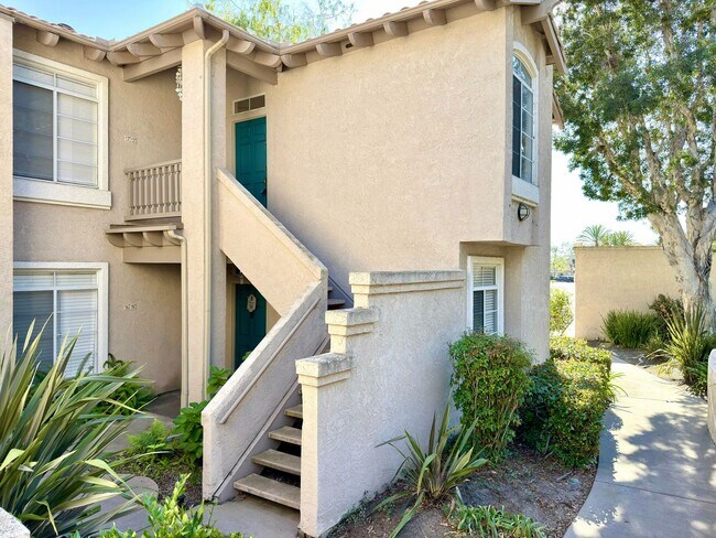 Foto del edificio - Upper Level Condo in Gated Community