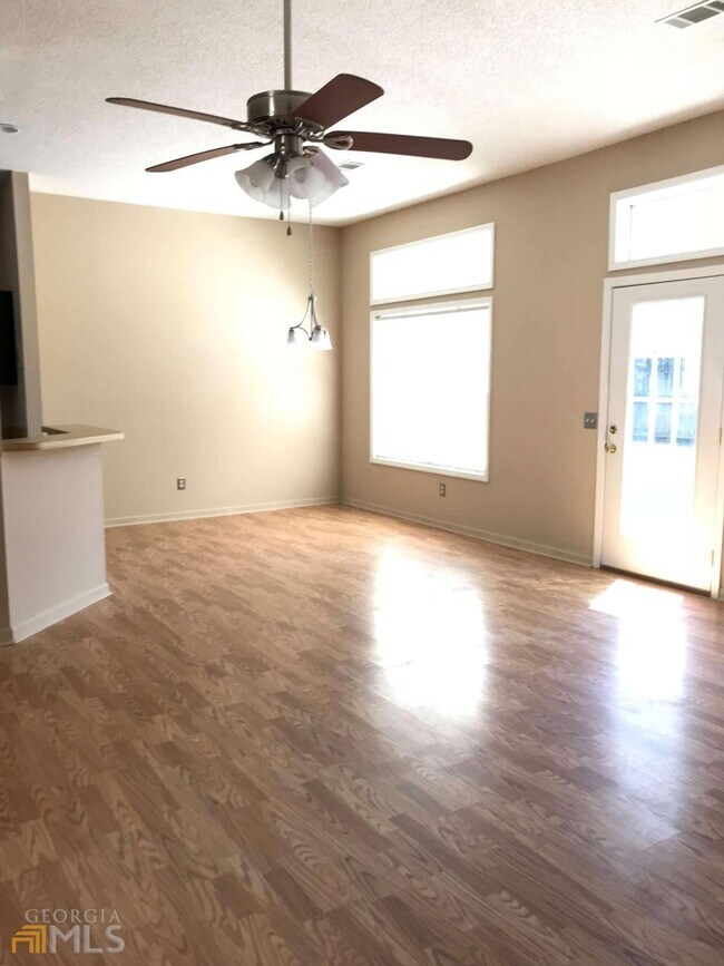 Building Photo - 103 Stafford Way