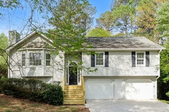 Building Photo - 2739 Old Mill Pl