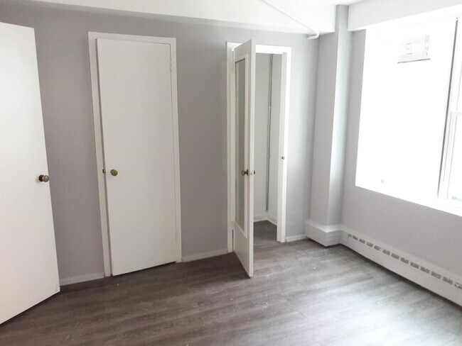 Foto del edificio - 3075 E Cheltenham Pl