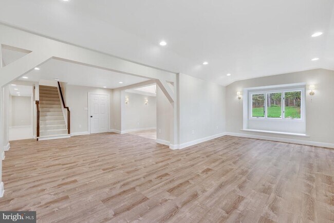 Foto del edificio - 9036 Jeffery Rd