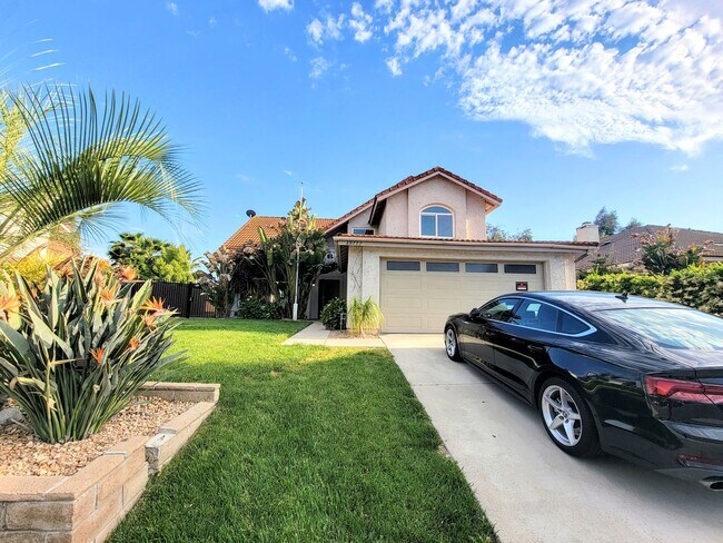 Foto del edificio - Pool House By Temecula Mall- Just Pure Ele...