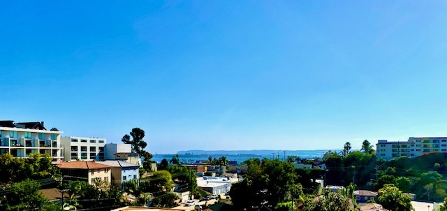 hermosas vistas de la bahía. - Curlew Apartments