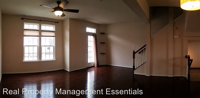 Building Photo - 3 br, 2.5 bath House - 9317 Paragon Way