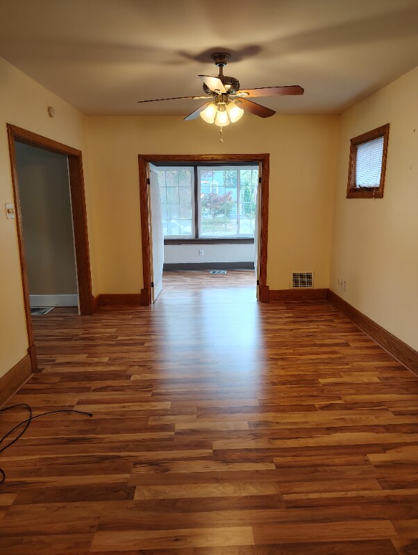 Building Photo - 186 Westfield Rd