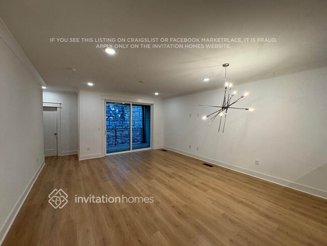 Foto del edificio - 428 38th Ave N