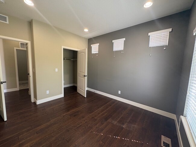 Building Photo - 8436 Briar Brush Ln