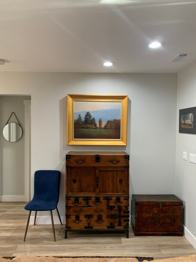 Entry - 1790 Conifer Dr