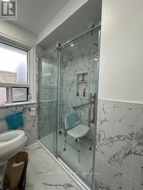 Photo du bâtiment - 55 Overbrook Pl